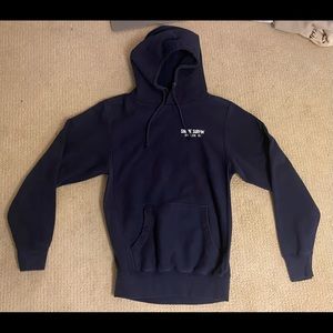 She be surfin navy hoodie